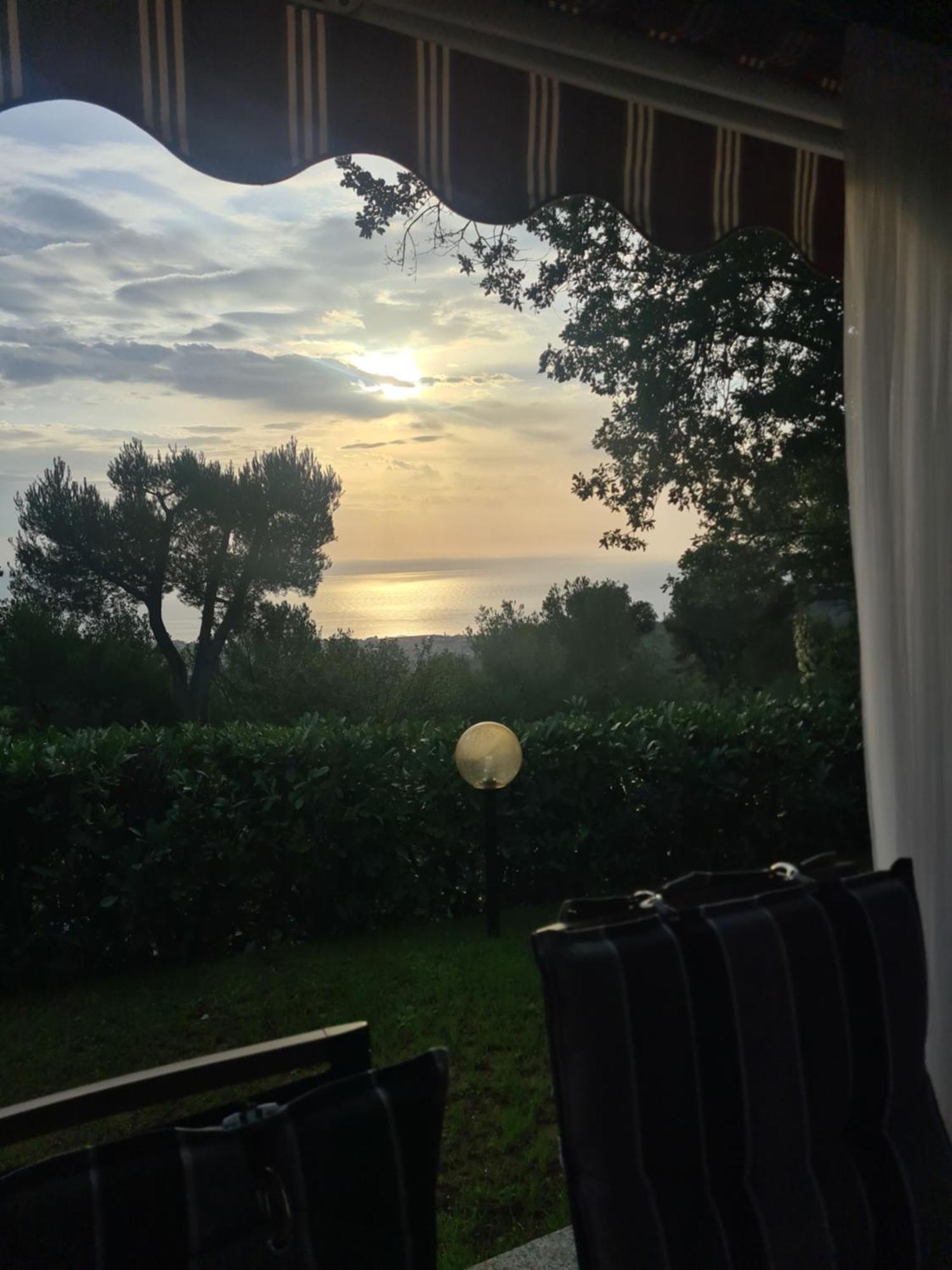 Casa Merea 16 Costa d'Oneglia ภายนอก รูปภาพ